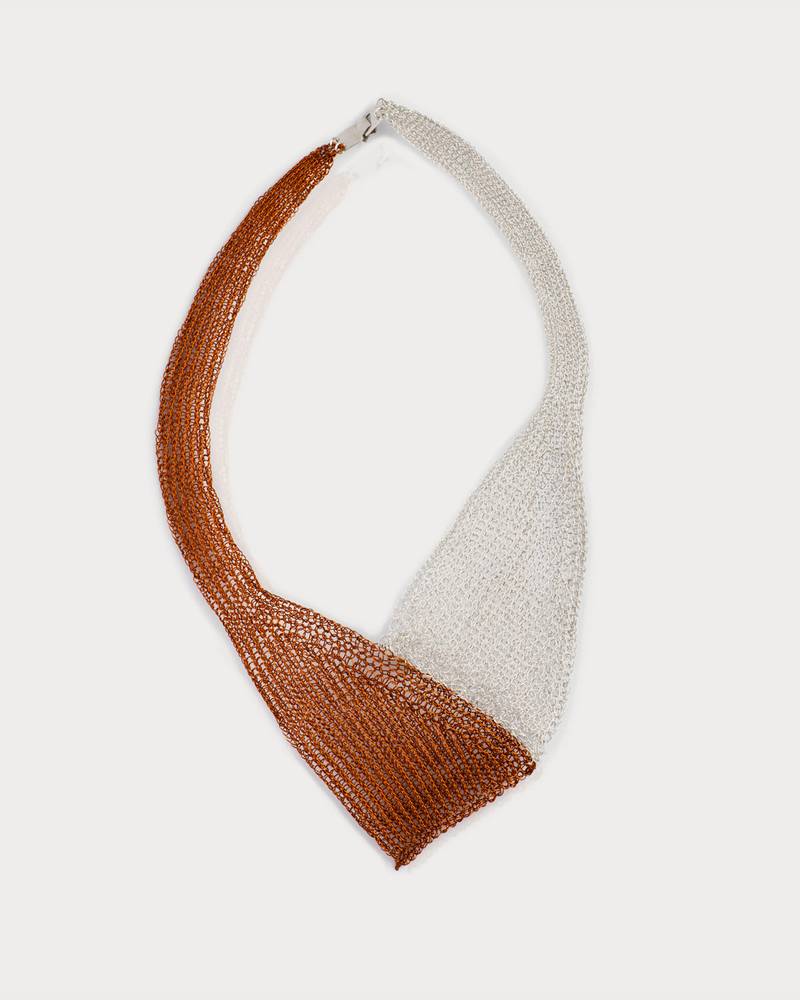 COLLAR BICOLOR TEJIDO EN COBRE Y PLATA - Imagen 2